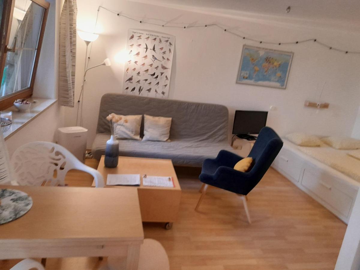 Apartment Mit Kueche Und Balkon Oder Terrasse, Ruhig Und Gut Erreichbar Piding Dış mekan fotoğraf