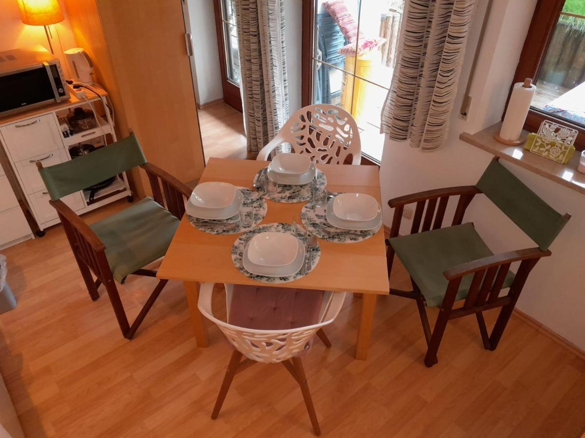 Apartment Mit Kueche Und Balkon Oder Terrasse, Ruhig Und Gut Erreichbar Piding Dış mekan fotoğraf