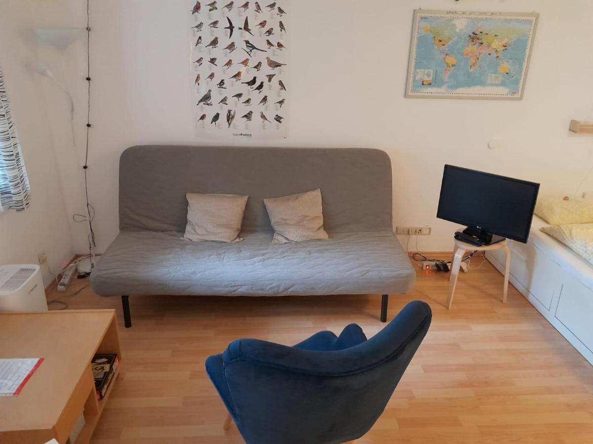 Apartment Mit Kueche Und Balkon Oder Terrasse, Ruhig Und Gut Erreichbar Piding Dış mekan fotoğraf