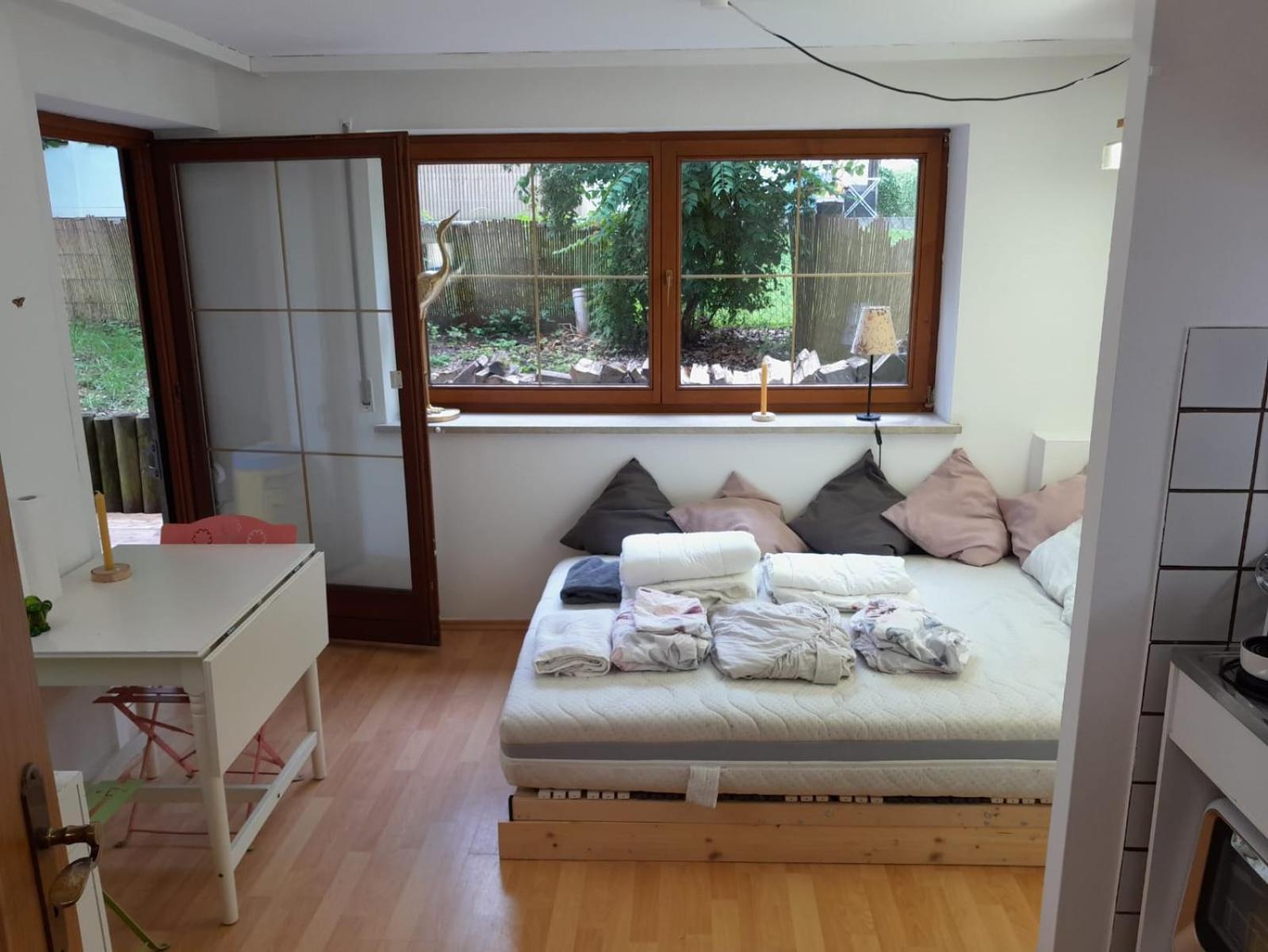 Apartment Mit Kueche Und Balkon Oder Terrasse, Ruhig Und Gut Erreichbar Piding Dış mekan fotoğraf